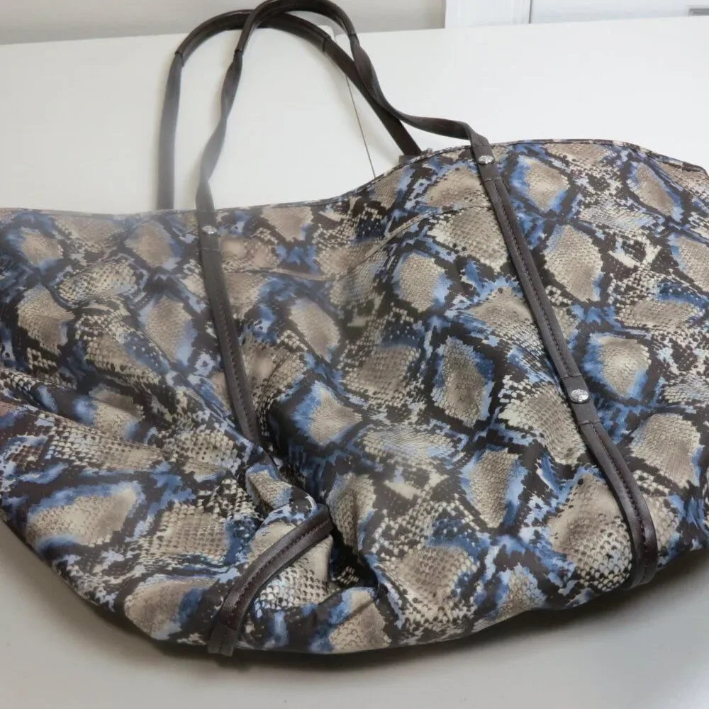 Tumi Bag